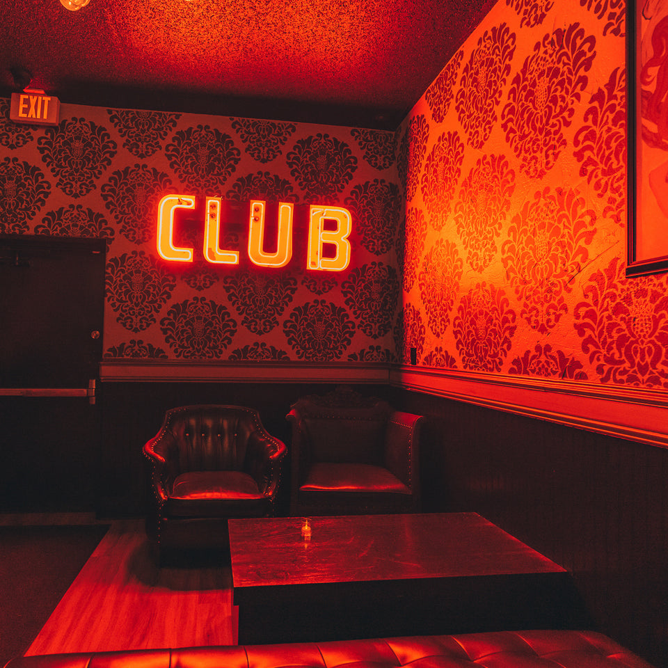 club neon sign lounge tables